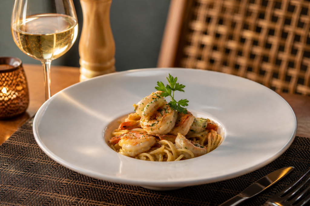 Gastronomia autoral com sabores do mar e da terra
